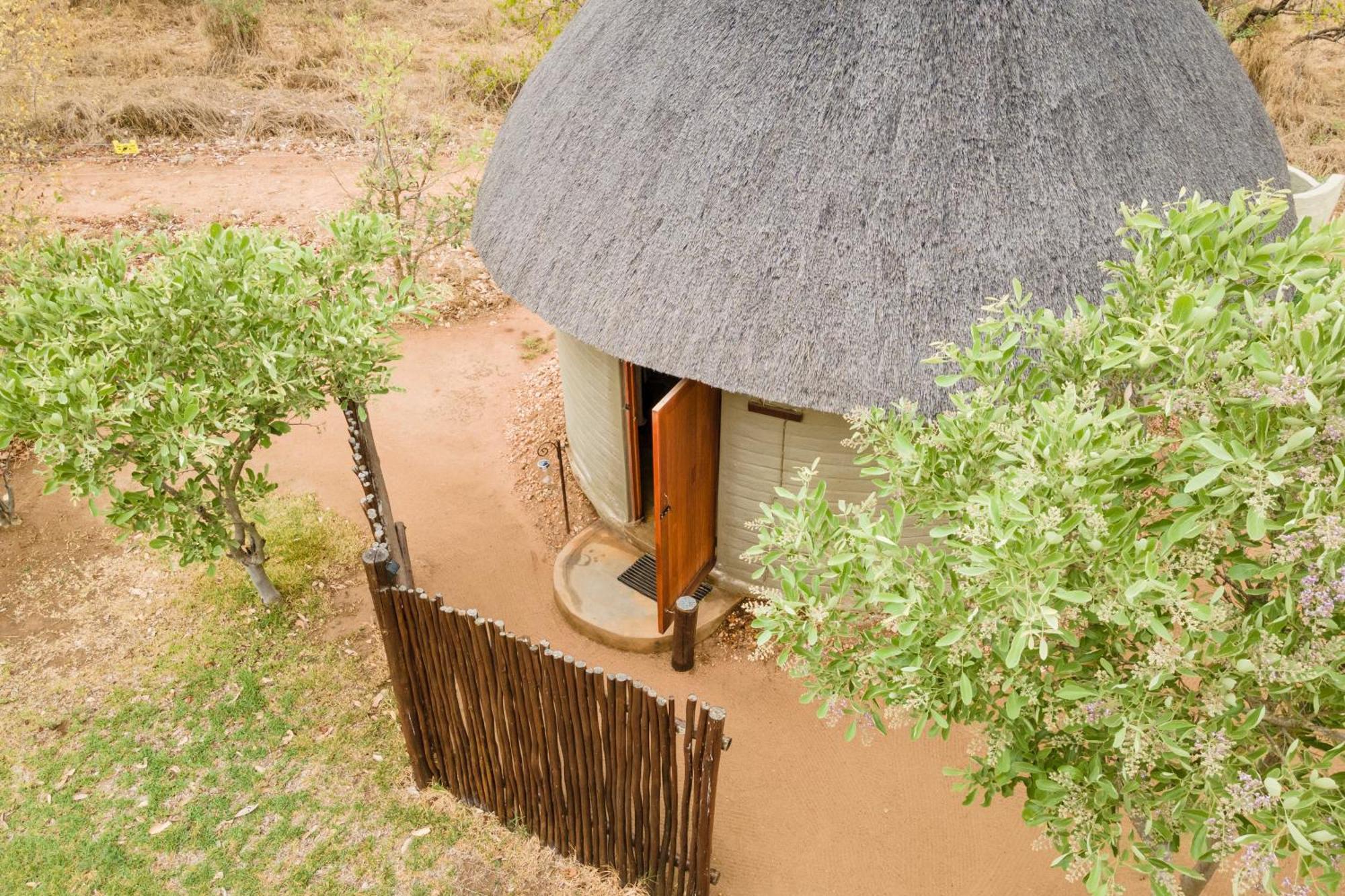 Africa On Foot Villa Klaserie Private Nature Reserve Exteriör bild